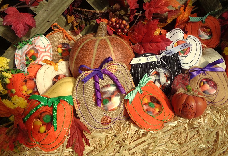 Halloween Pencil and Straw Toppers Embroidery Project